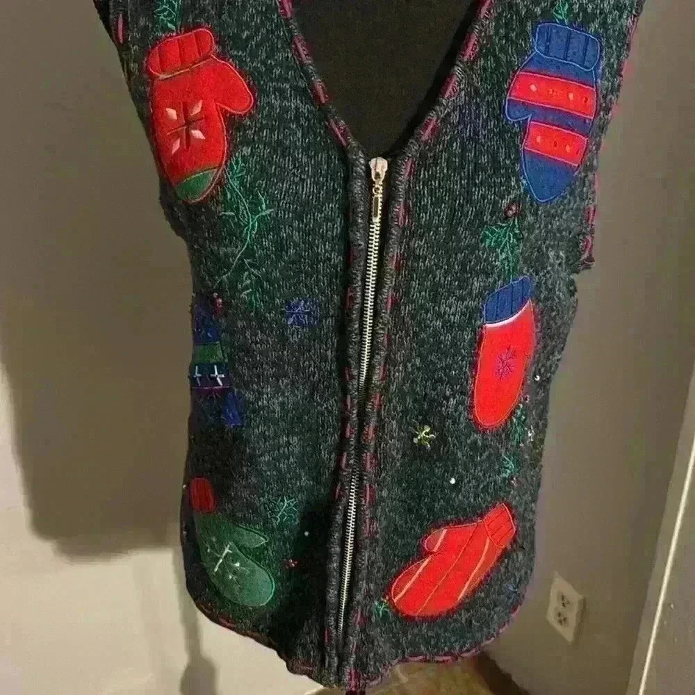 Pappagallo Women's Sweater Vest Medium Mittens Embellishments Full Zip - Picture 4 of 6